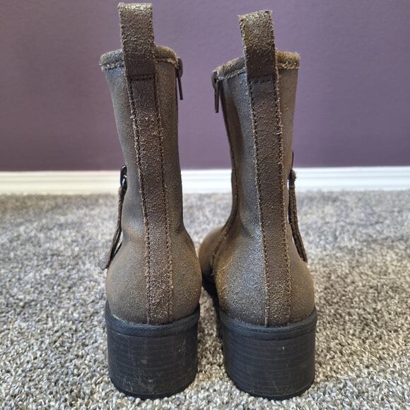 Clarks 9.5 Nevella Dovan grey suede booties boot shoes - Picture 6 of 8